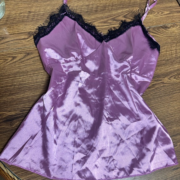 Vintage Women's Y2K Pink Satin black Lace Trim cami - Picture 6 of 8